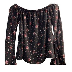 🌺 Ultra Flirt Floral long sleeve shirt with tie sleeves